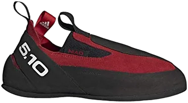 Five Ten NIAD Moccasym slipper for crack climbing with oversized toe patch